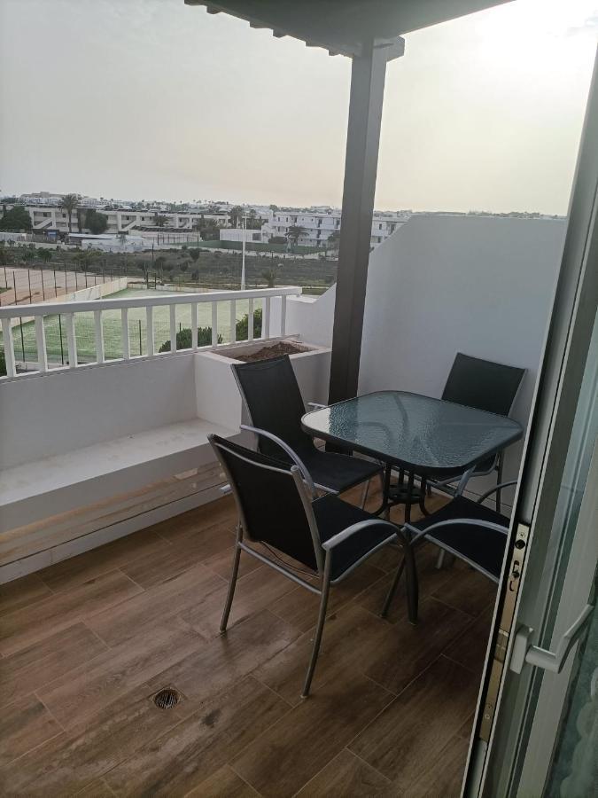 Apto. Vacacional “El Balcon De Las 4 Lunas” Costa Teguise Kültér fotó